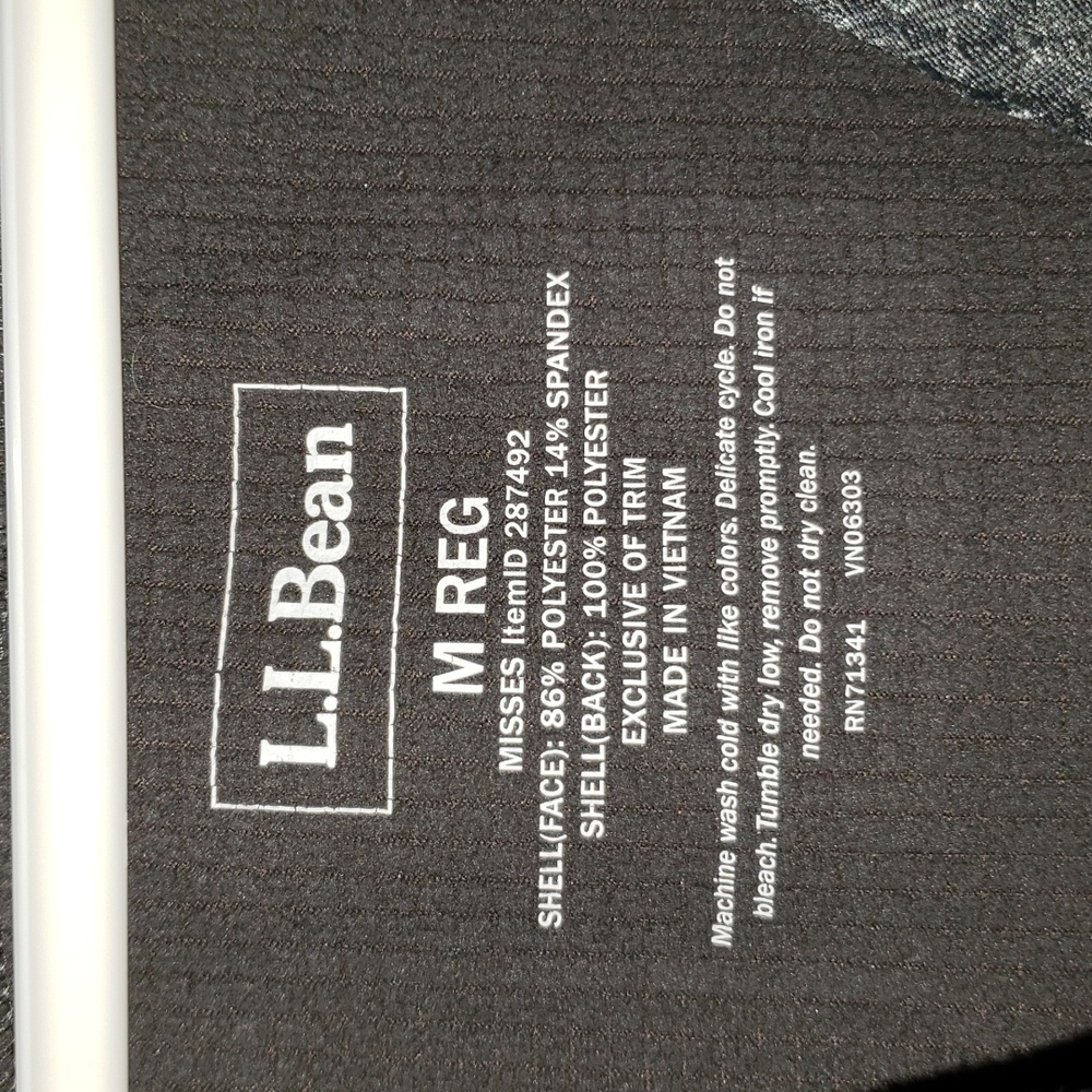 L.L.Bean Soft Shell Fuchsia Water Resistant Vest - image 4